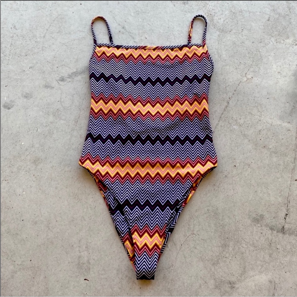 Same Los Angeles INTERMIX